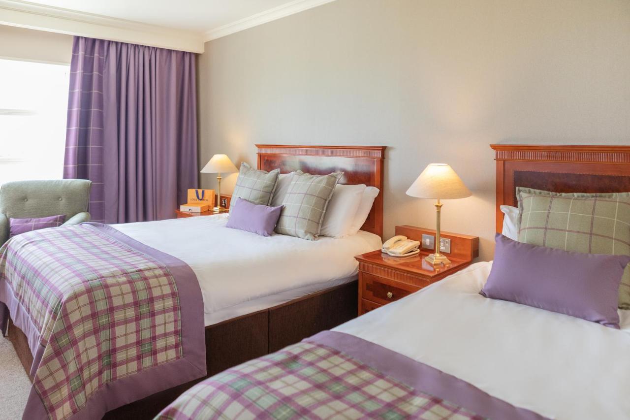 טרים Knightsbrook Hotel & Golf Resort מראה חיצוני תמונה