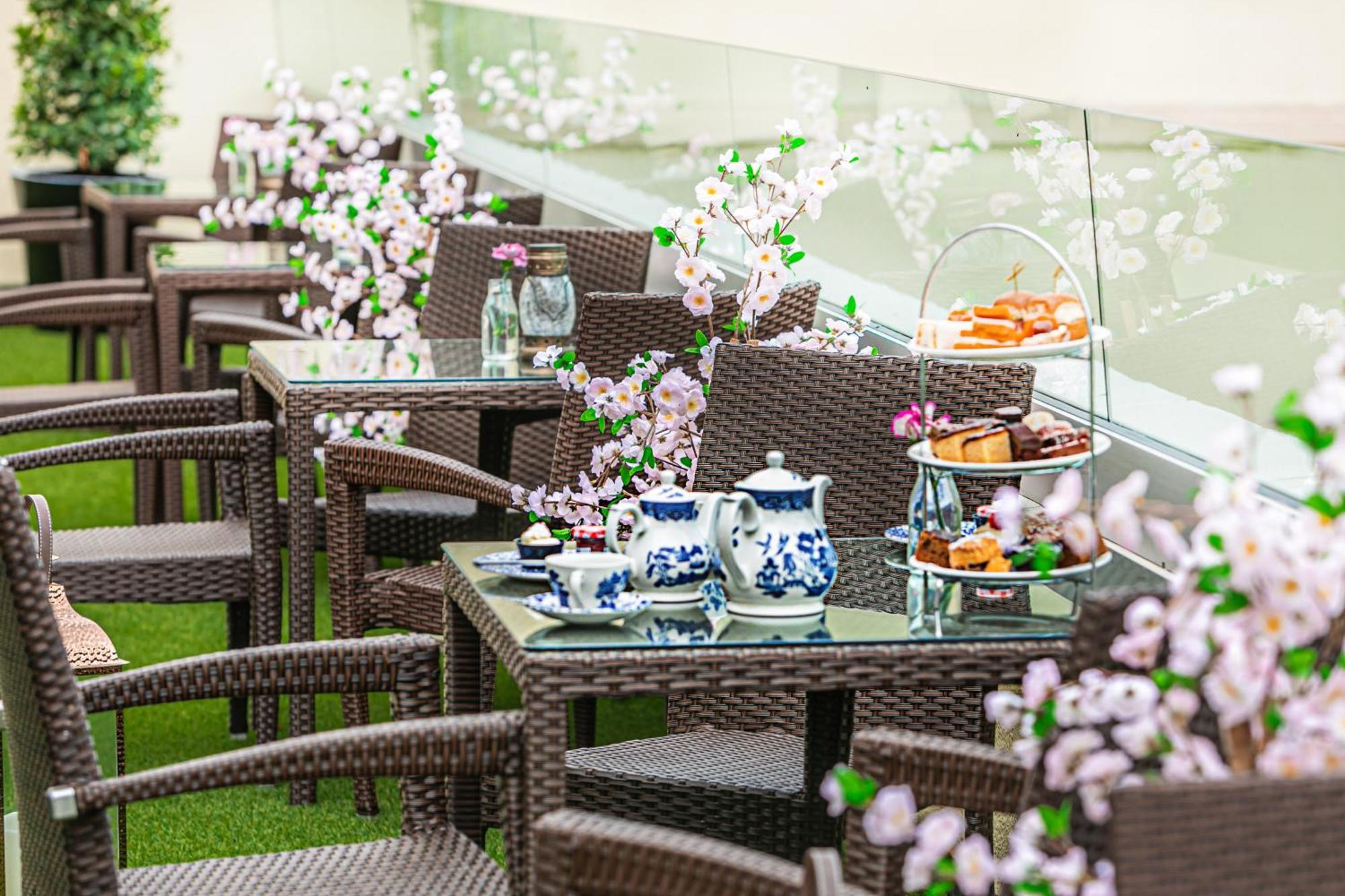 טרים Knightsbrook Hotel & Golf Resort מראה חיצוני תמונה